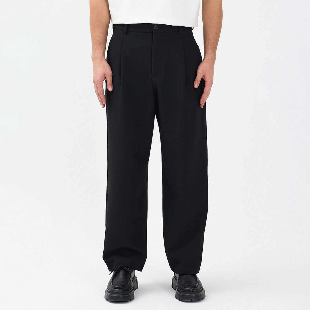 Pileli Modern Kesim Kumaş Pantolon