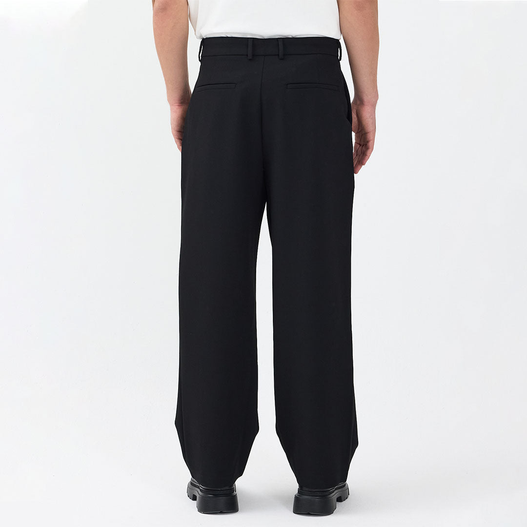 Pileli Modern Kesim Kumaş Pantolon