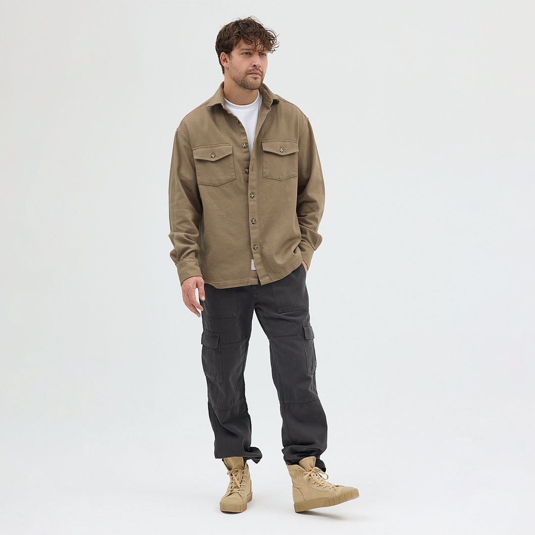 Dokulu Rahat Kesim Ceket Gömlek