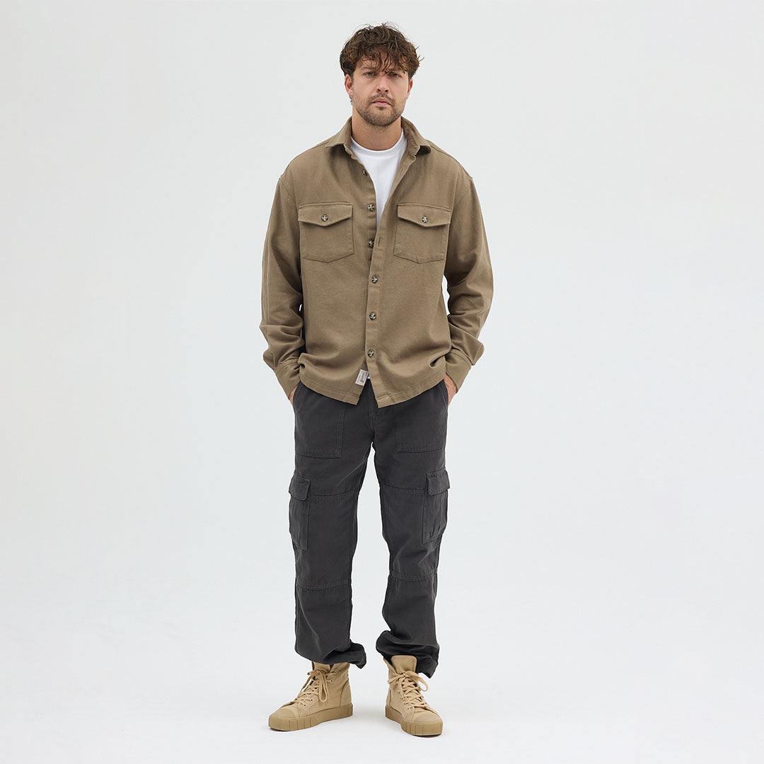 Dokulu Rahat Kesim Ceket Gömlek