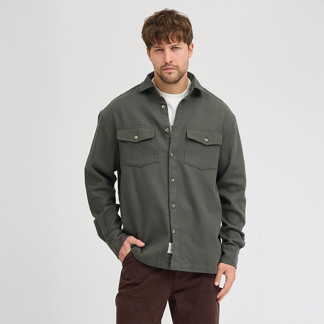 Dokulu Rahat Kesim Ceket Gömlek